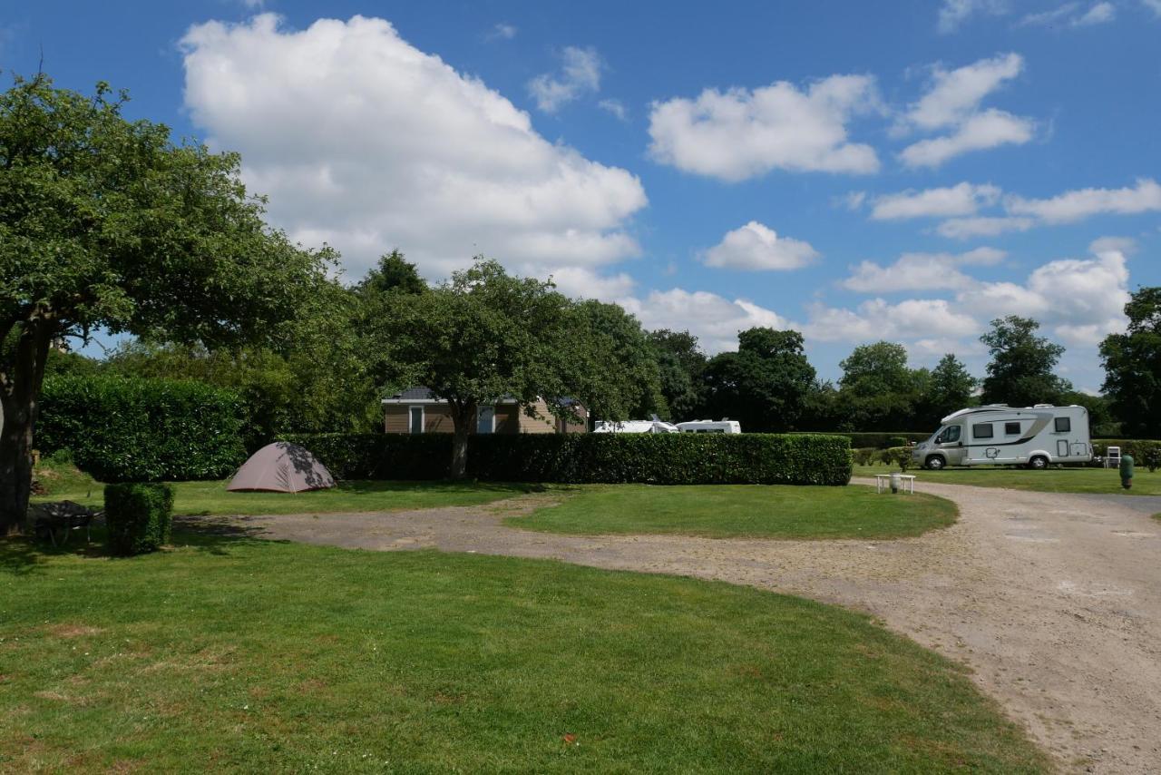 Camping Sainte Mere Eglise Eksteriør bilde